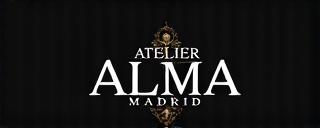 Logo de Atelier Alma Madrid en blanco